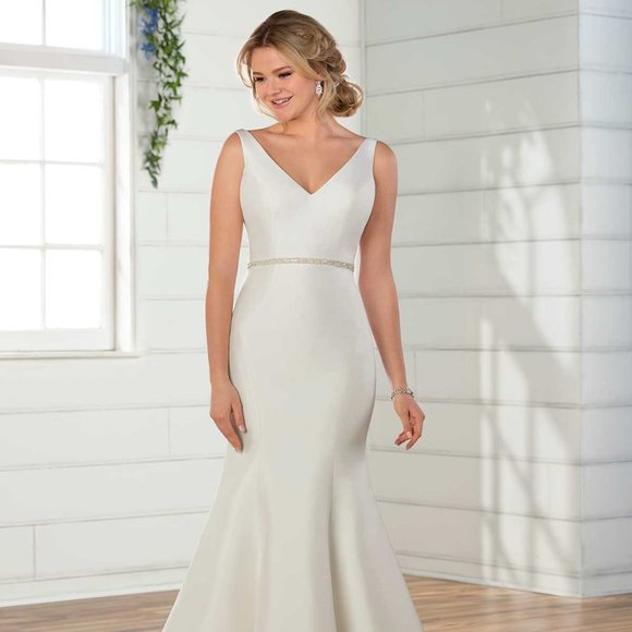 Essense of Australia Dresses Never Worn Unaltered Essense Of